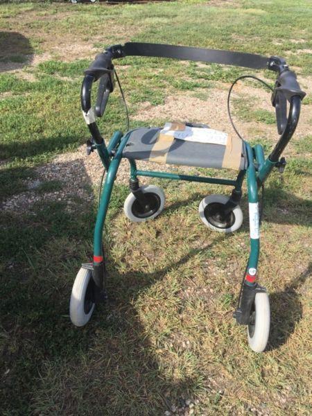 Seniors Dolomite Moblity Walker (Barely Used - 95$)