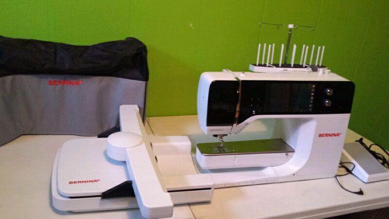 Bernina 780 Embroidery/ sewing machine