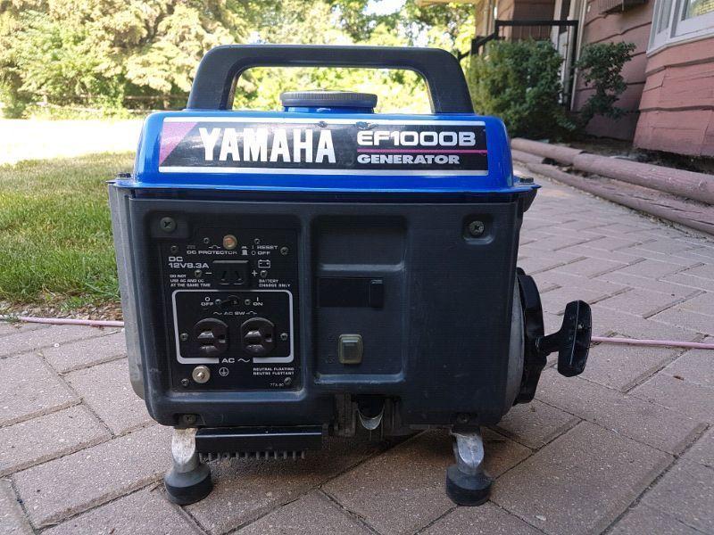 Yamaha EF1000B Generator