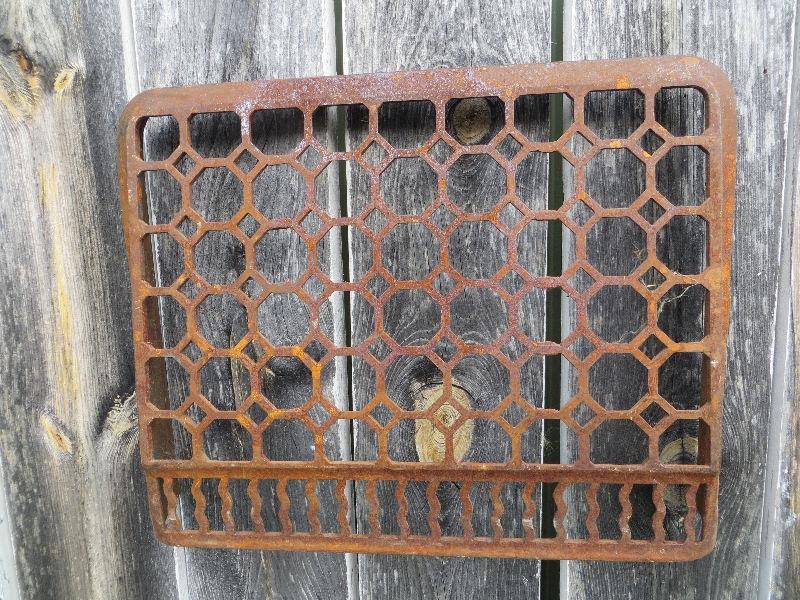 CAST IRON WALL HOT AIR RETURN VENT