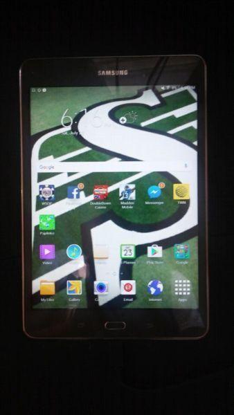 Samsung Galaxy Tablet FOR SALE! Asking $175 OBO