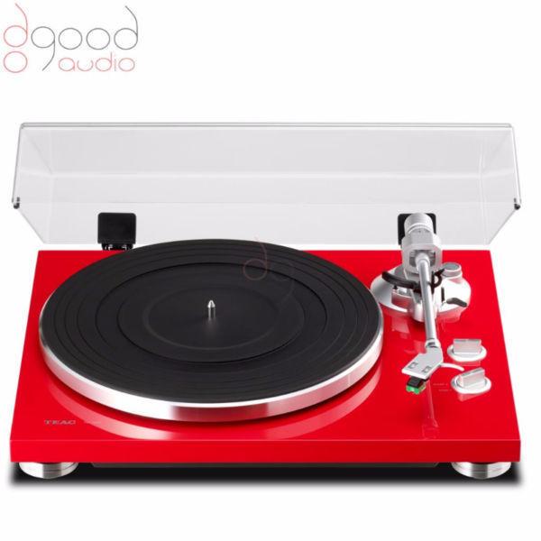 Hardly used TEAC TN-300 Turntable USB recording RED