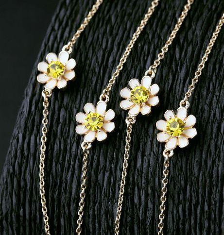 Daisy flower long chain necklace