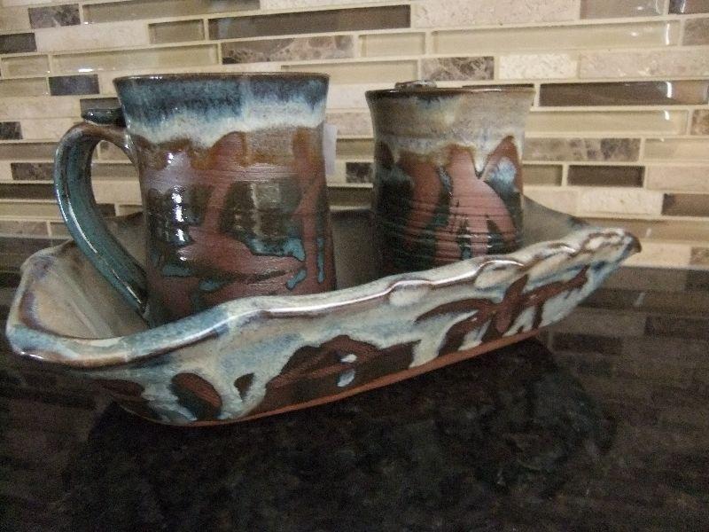 Pottery Mug Set