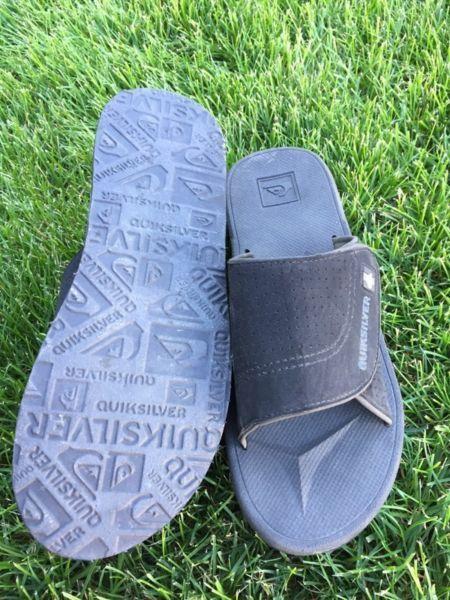 Quicksilver sandals size 10