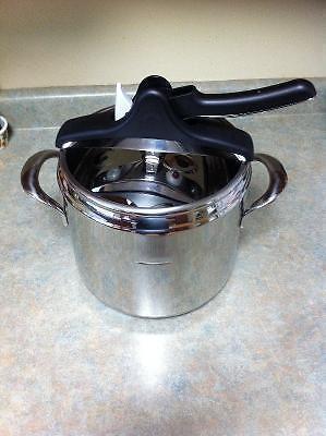 Lagostina pressure cooker