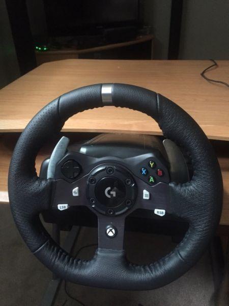 Logitech G920 Racing Wheel for Xbox One/PC