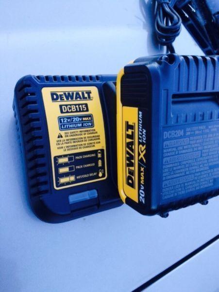 DeWalt 20 Volt 4.0 ah lithium ion battery & charger (New)