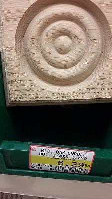 Oak Rosette Corner Molding