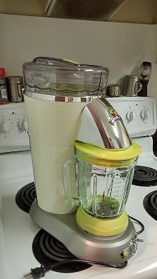 MARGARITAVILLE Blender