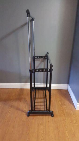2 tiered Clothing Rack *Excellent Condition*