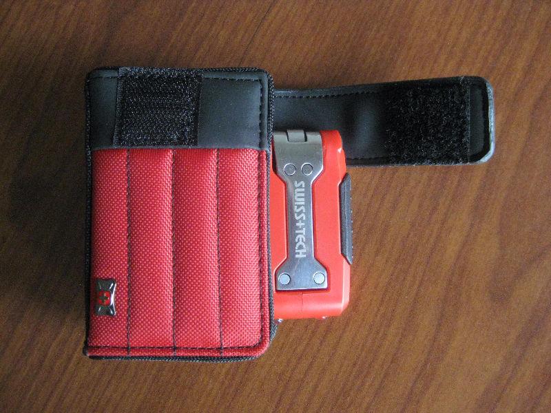 Pocket Tool Set With LED Flash Light & Pouch