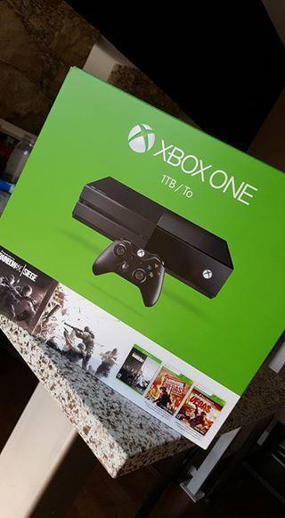 Xbox One 1TB + 3 games NEW IN BOX