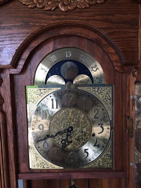 CLOCK, GRANDFATHER