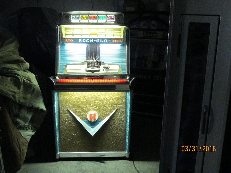 Wanted Old Jukeboxes
