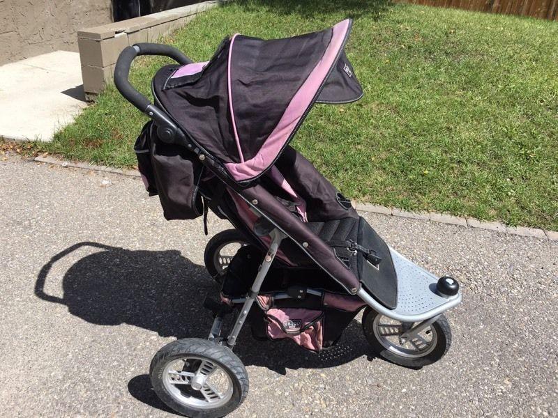 Valco baby tri-Mode stroller (beautiful black/plum colour)