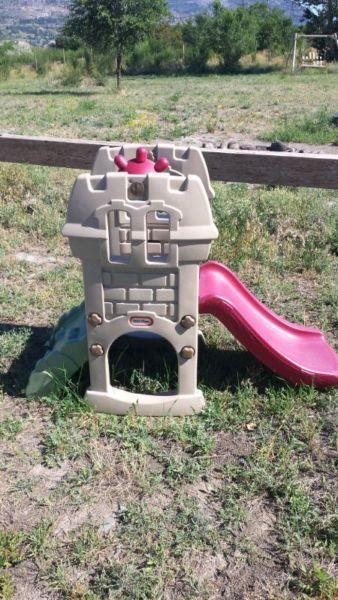 Toddler castle climb & slide