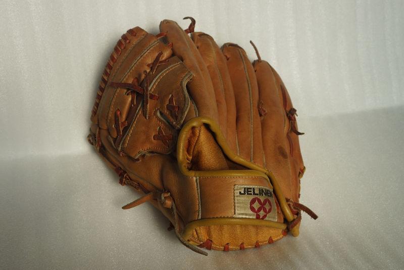 Jelinek B340 baseball glove
