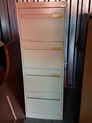 Grand & Toy 4 Drawer Vertical Filing Cabinet