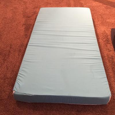 Single sized foam bed