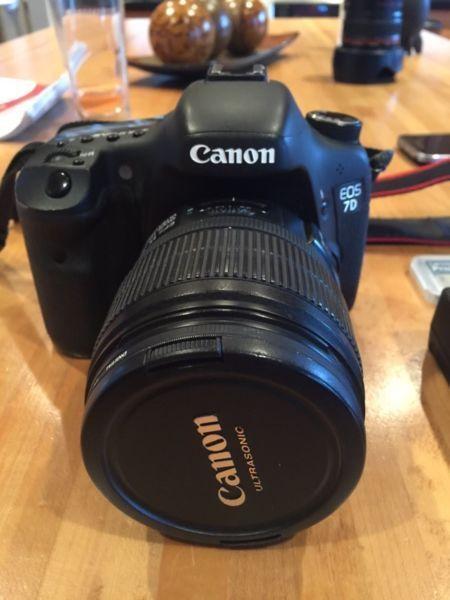 Canon 7D w/15-85 IS USM lens. PRICE REDUCED!!!