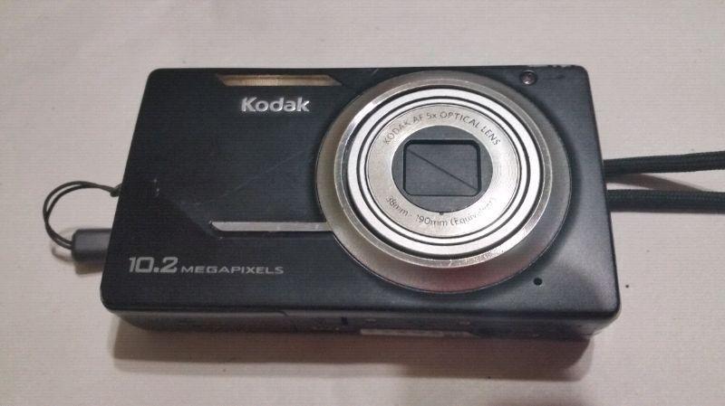 Kodak M380 10.2 optical zoom camera