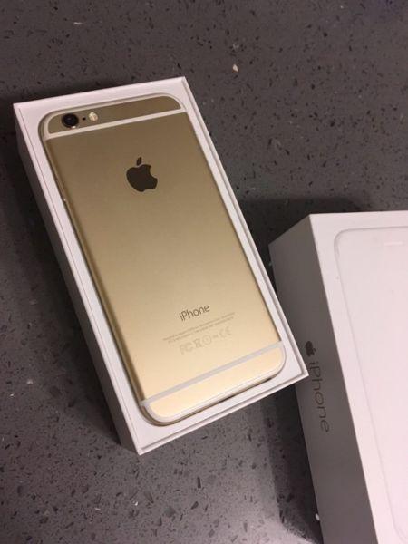 iPhone 6 - Gold 64bit - Bell - like new