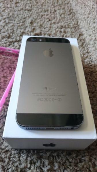 iPhone 5s 16gb rogers/fido