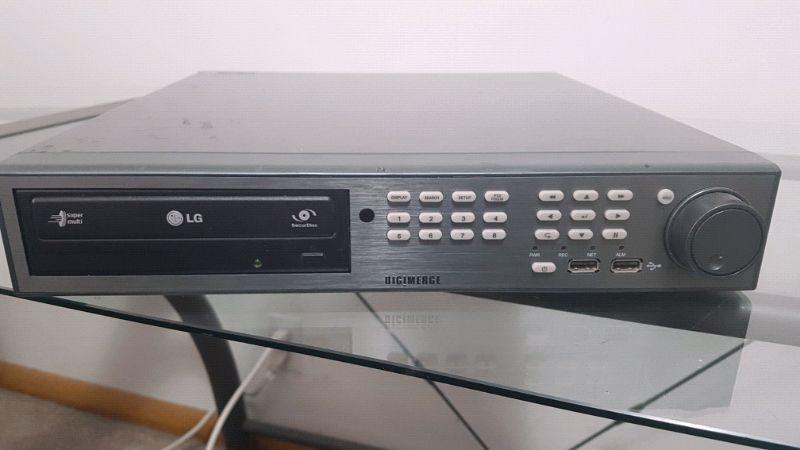 DIGITAL Video Recorder 8Ch Standalone by Digimerge