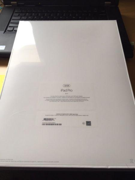 Apple iPad Pro 32GB - 12.9