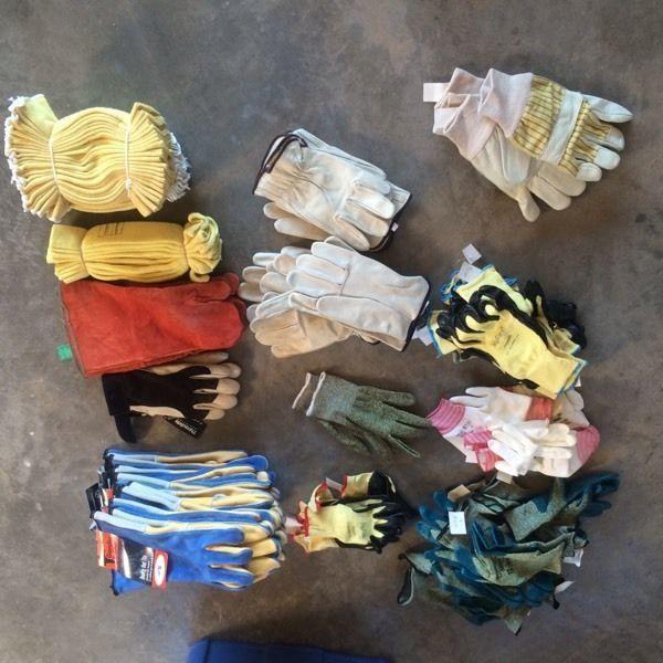 Miscellaneous gloves