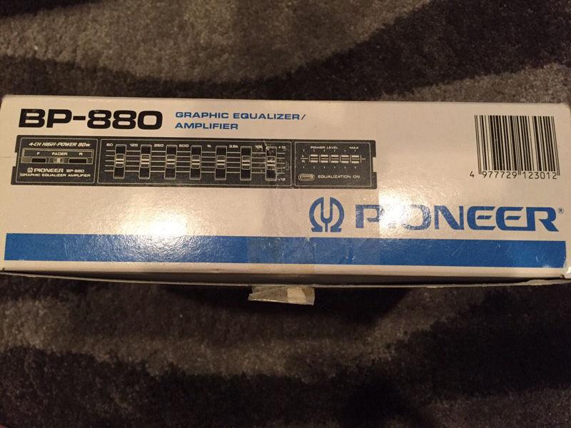 Pioneer Car Graphic Equalizer/Amplifier BP-880