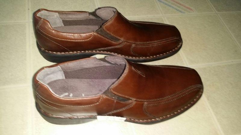 NEW Clarks Unstructured Leather Slip On Casual Shoes Size 13