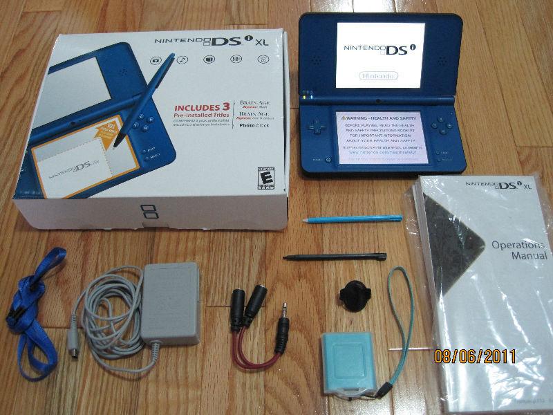DSI_XL - With Accessories + Games