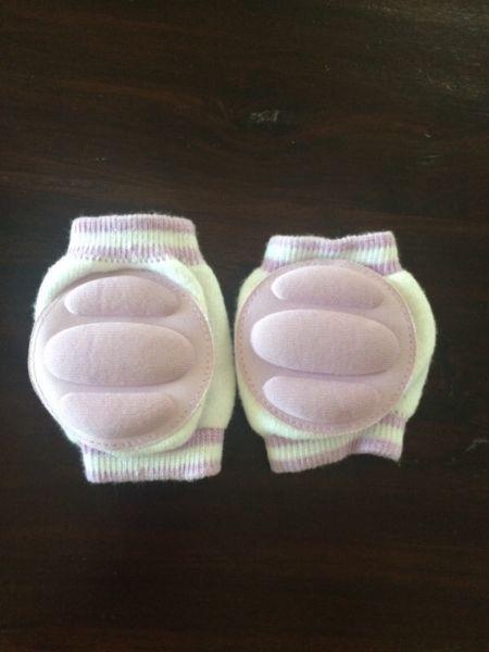 Baby knee pads
