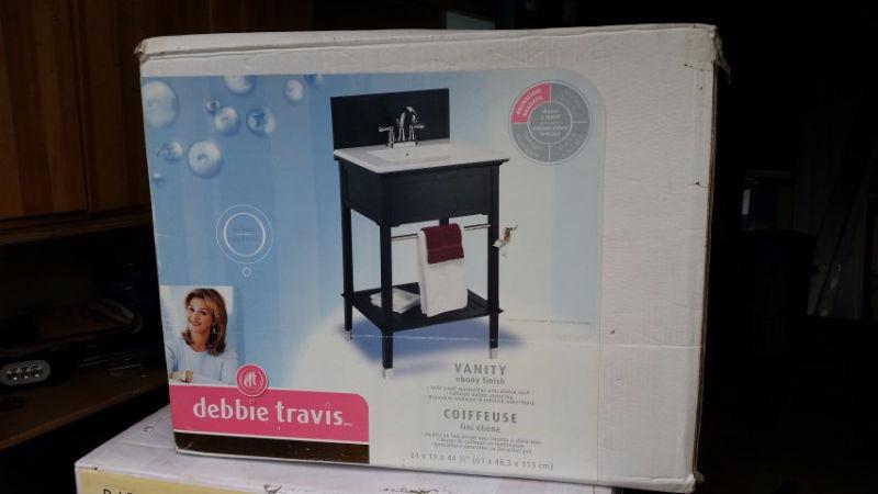 Debbie Travis Vanity - Top And Mirror Included - Jana Finish(NEW