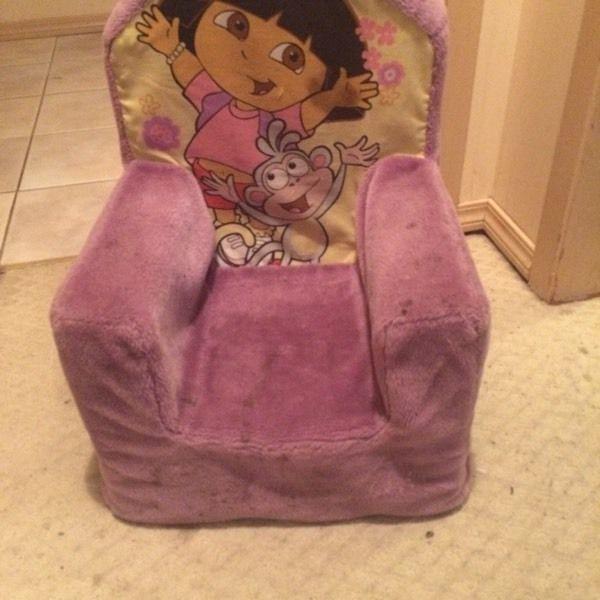 Dora plus chair Free