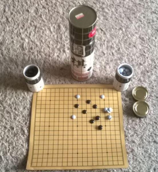 The game of go（weiqi),brand new, magnet chessman and chessboard