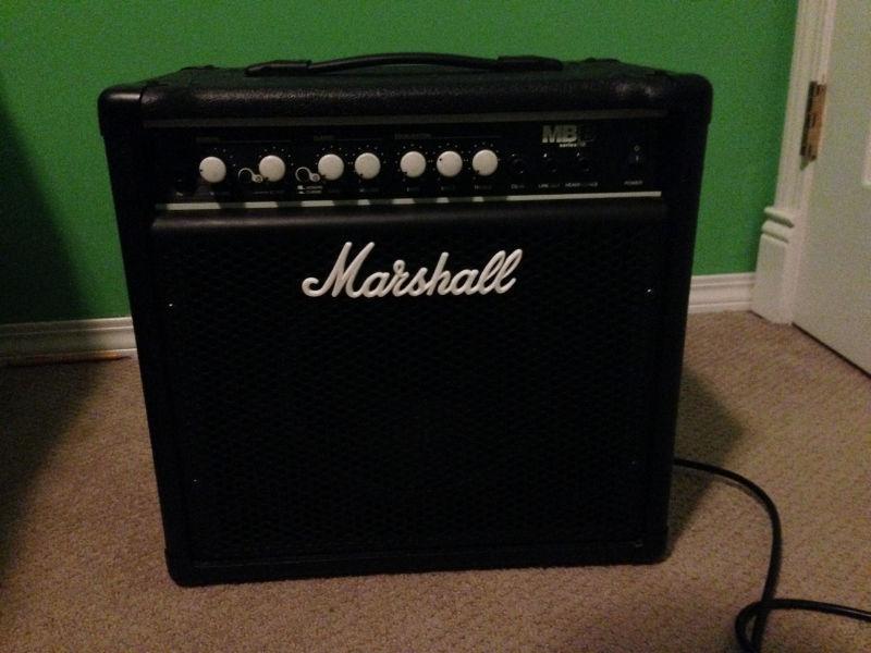 Marshall MB15 Bass Amp