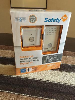 Safety 1st Digital Audio Baby Monitor