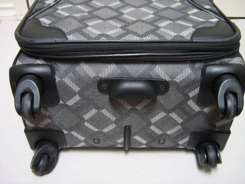 LUGGAGE 26