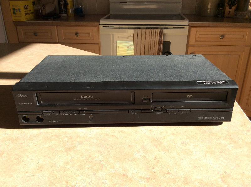 DVD/VCR Player