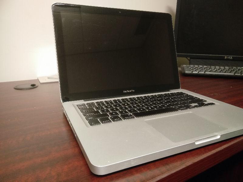 MacBook Pro 13 - Early 2011