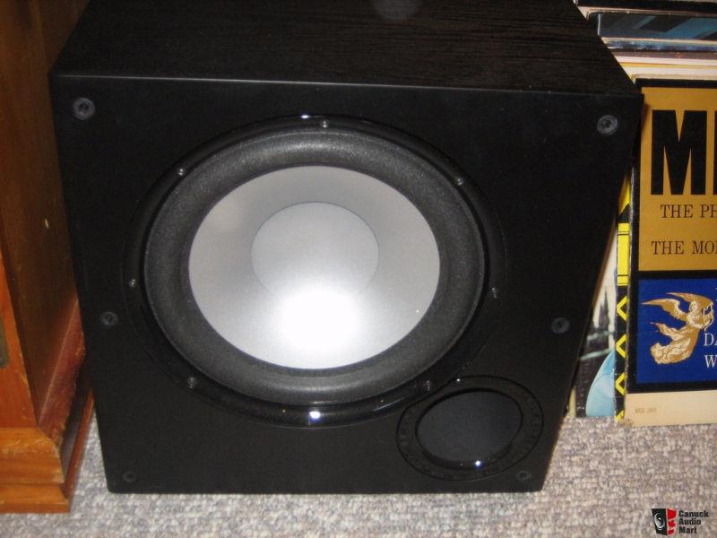 Polk Audio PSW-108 10 Inch Powered Sub, Pristine Condition