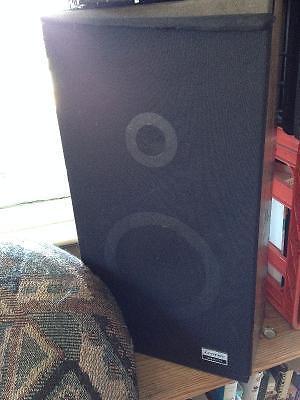 Awesome Sound System w/ 4 Big Speakers