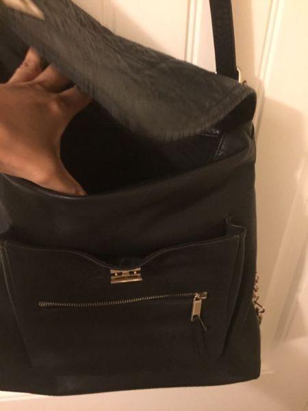 Black Stylish Bag ( West Kelowna)