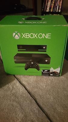 HUGE Mint Adult Owned XBOX ONE BUNDLE