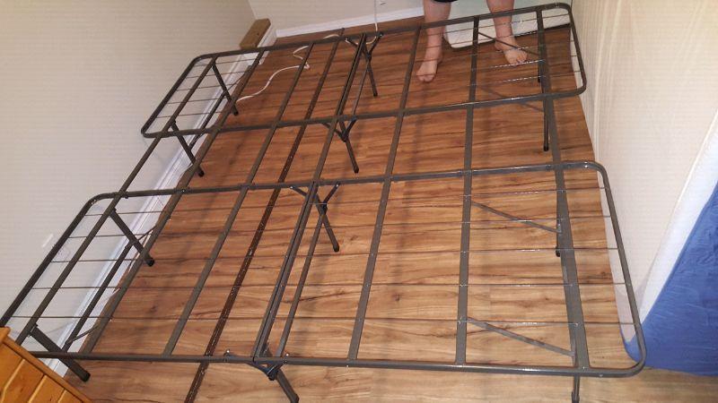 Kinga size metal bed frame