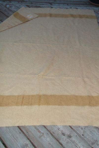 Vintage 3.5 Stripe Hudson Bay Blanket-MINT!