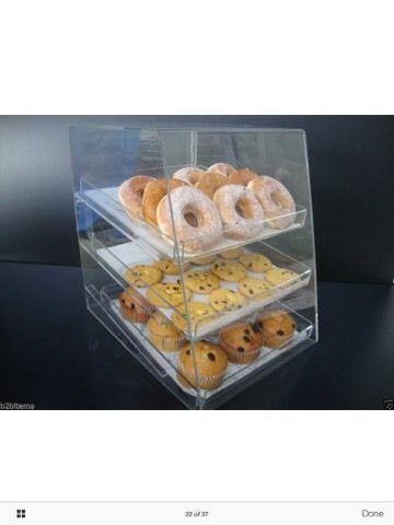Wanted: LOOKING FOR bakery display case